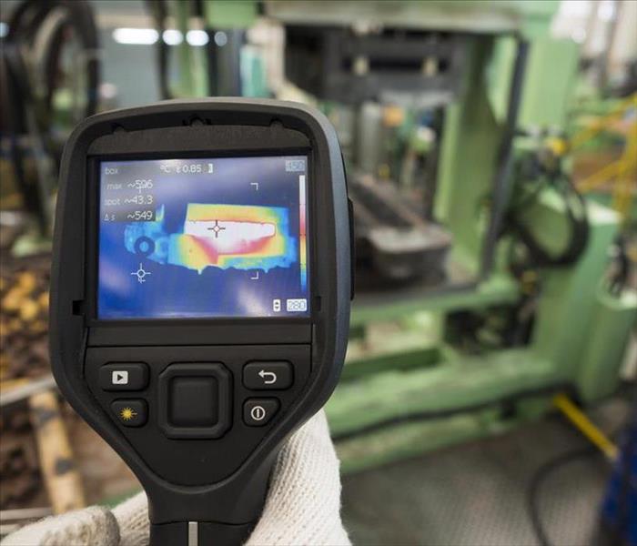 use thermal imaging camera to check mold and die temperature in factory